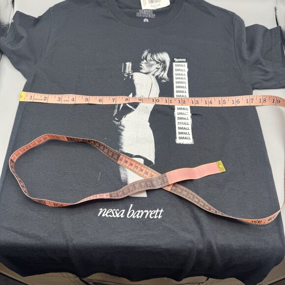 Nessa Barrett Lie T-Shirt Black SMALL New - Picture 2 of 5